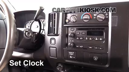 2007 Chevrolet Express 3500 LS 6.0L V8 Standard Passenger Van (3 Door) Reloj Fijar hora de reloj